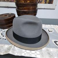 Cappello vintage mod. Homburg o Diplomatico  