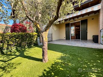Manerba d/g bilocale con giardino