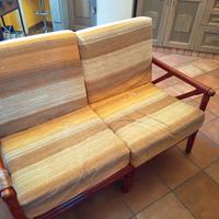 divanetto in legno