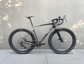 Gravel carbon PALU adatta altezze  tra 173 /180 cm