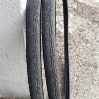 gomme 28 x 13 /8 x15/8 . 15 euro a coppia