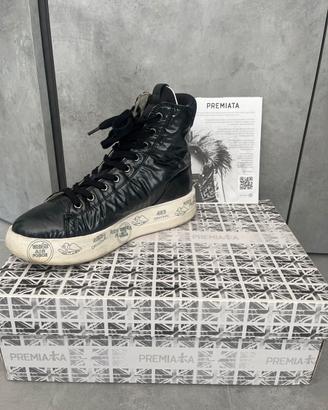 Scarpe premiata