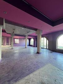 Locale commerciale 225m a Pontecagnano