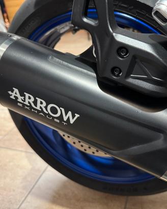 Scarico marmitta arrow tracer 9 dal 2025
