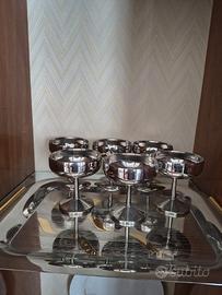 Set di bicchieri con porta bicchieri