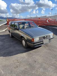 Alfa Romeo 75