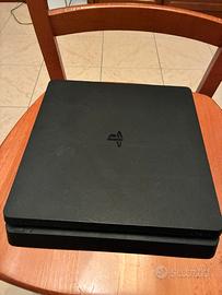 Playstation 4 slim