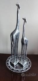 Coppia di statue Giraffe decorative in argento