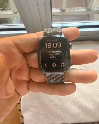Apple Watch 10 42mm Titanio Cellular