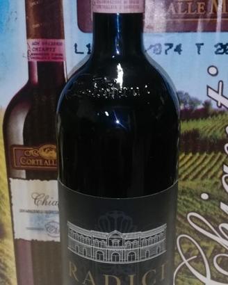 Bottiglia vino Radici Taurasi DOCG 1998
