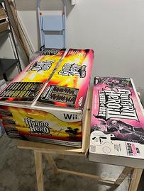 Guitar Hero Wii – SET con Chitarra + Batteria
