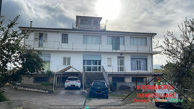 Terreno con Fabbricato a Partinico (Rif.1391)