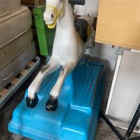 Giostra cavallino