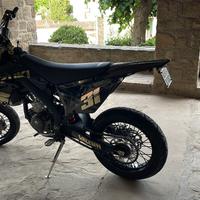 Suzuki Valenti SM50