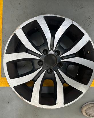 Cerchio mercedes classe a B cla raggio 18