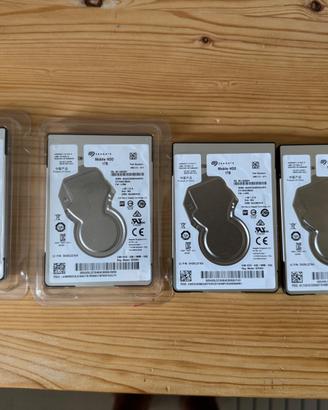 Seagate Mobile HDD 1TB x 4
