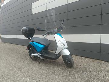 Piaggio 1 Active 