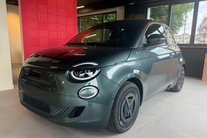 FIAT 500e Berlina 85 kWh Giorgio Armani