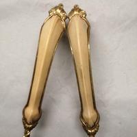 Coppia antiche maniglie per mobili