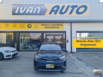 KIA Stonic 1.2 Benzina-Neopatentati-Anno 2022