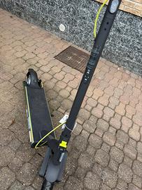 Monopattino nuovo con cartellino