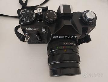 Macchina fotografica zenith 12xp