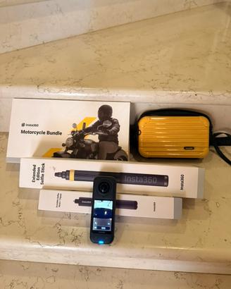 Insta 360 X5 + SanDisk Extreme PRO 400GB