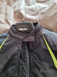 giubbotto donna da moto