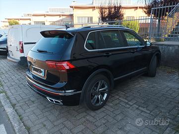 Volkswagen Tiguan 1.5 TSI 150 CV DSG ACT R-Line