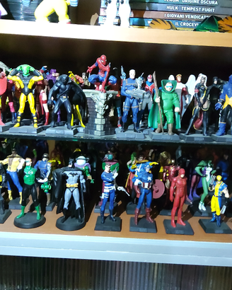 Modelli in piombo fabbri supereroi Marvel