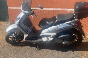Scooter Beverly 250cc