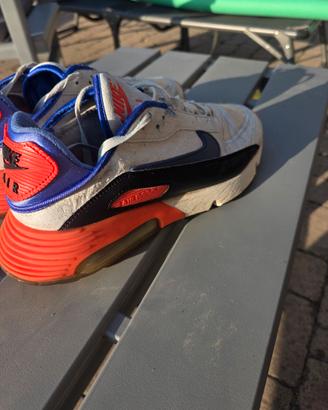 Nike Air Max 2090 White Infrared Blue

