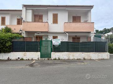3 LOCALI A DIAMANTE