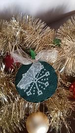pallina di natale punto croce 
