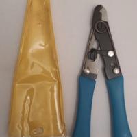 Pinza Tagliacapillare