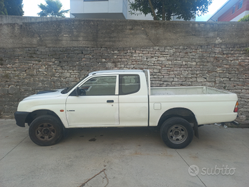 Mitsubishi L 200