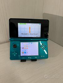Nintendo 3DS con caricatore