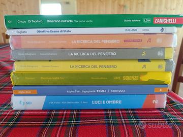 Libri di testo per scuole superiori/liceo di varie
