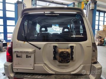 Portellone nudo MITSUBISHI PAJERO del 2003