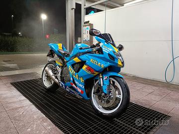 Suzuki GSXR 600 K6