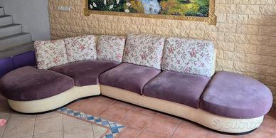 Divano angolare di design con chaise longue 
