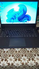 Computer portatile Lenovo 14 pollici