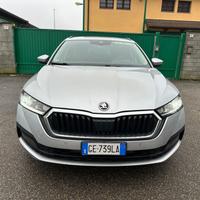 Skoda Octavia 2.0 TDI EVO SCR DSG Wagon Style