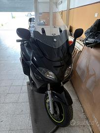 Piaggio x9 500