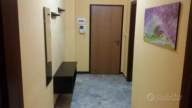 Stanza singola per studente universitario