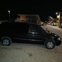 CHRYSLER GRAND VOYAGER S'TOWN GO