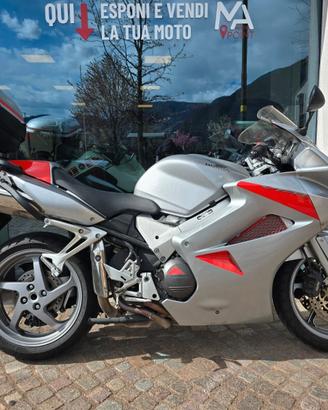 Honda VFR 800