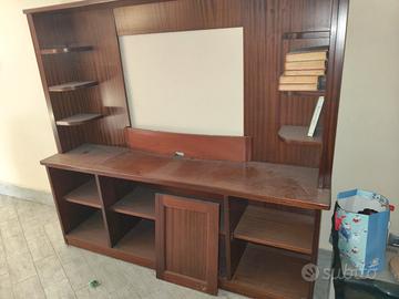 parete in legno per TV 
