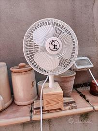 piccolo ventilatore da tavolo 