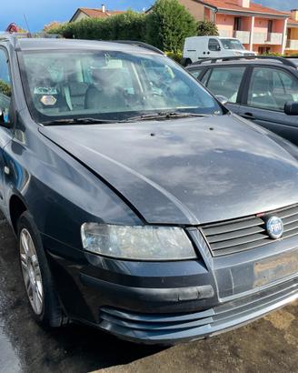 Ricambi usati per Fiat Stilo 1.9JTD 2003